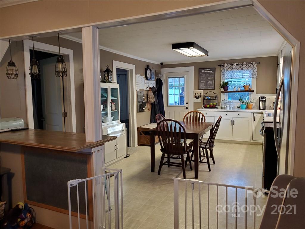 2128 Moose Road Kannapolis, NC 28083 - Photo 8 of 24 Gallery Image 8