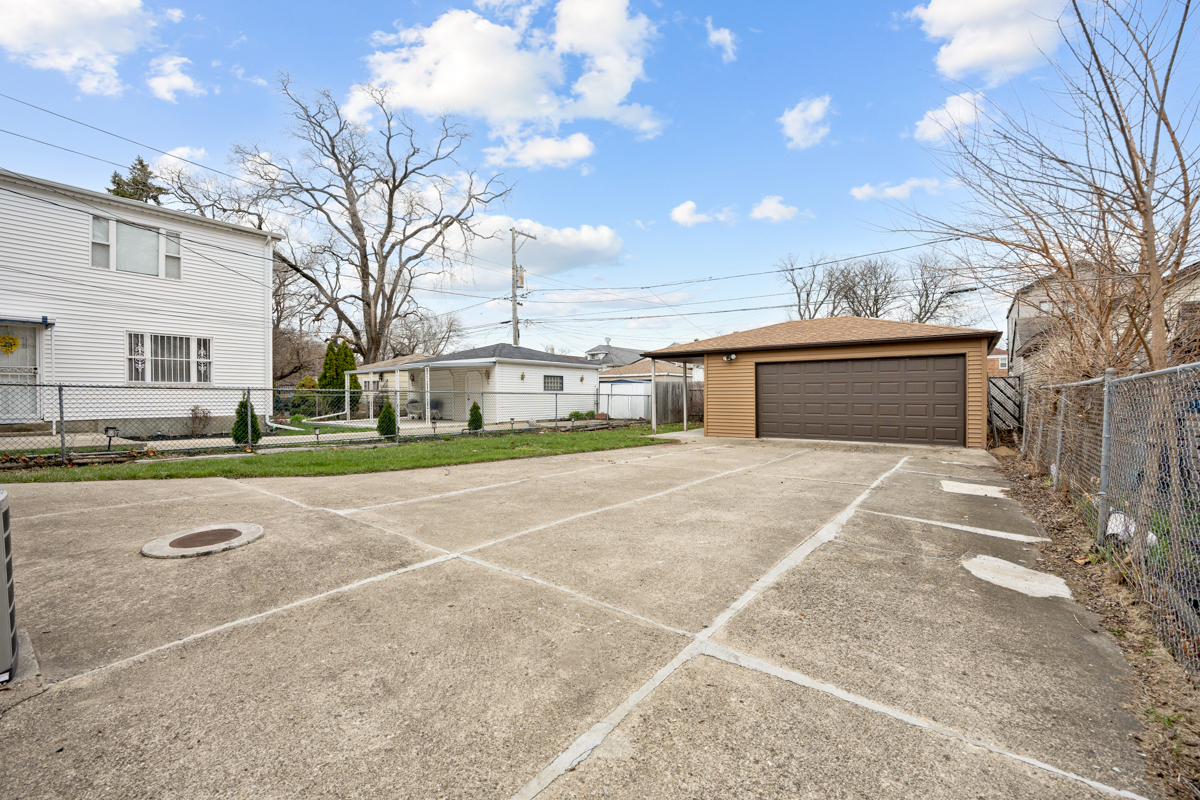 8435 South Cregier Avenue Chicago, IL 60617 - Photo 22 of 24