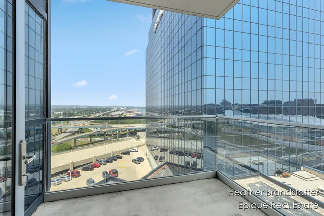 $519,900 | 335 Bridge Street Northwest, Unit 1101, Grand Rapids, MI 49504