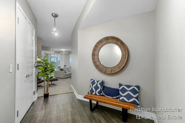 $519,900 | 335 Bridge Street Northwest, Unit 1101, Grand Rapids, MI 49504