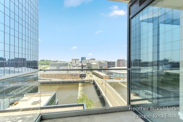 $519,900 | 335 Bridge Street Northwest, Unit 1101, Grand Rapids, MI 49504
