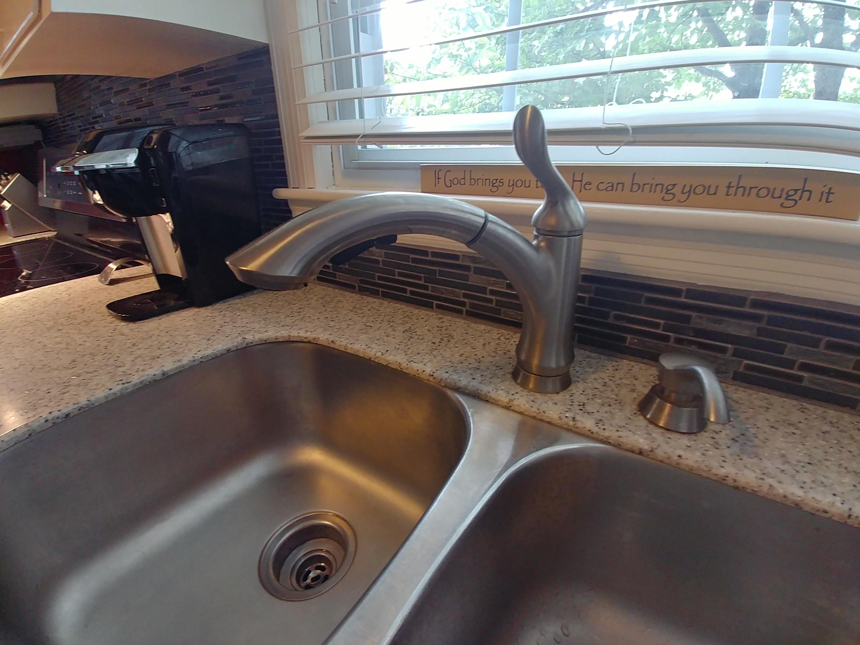 3451 Greencliff Road Roanoke, VA 24018 - Photo 16 of 37 Kitchen Faucet