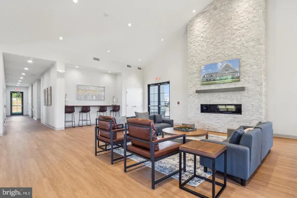 $799,000 | 24190 Kilbride Terrace, Sterling, VA 20166