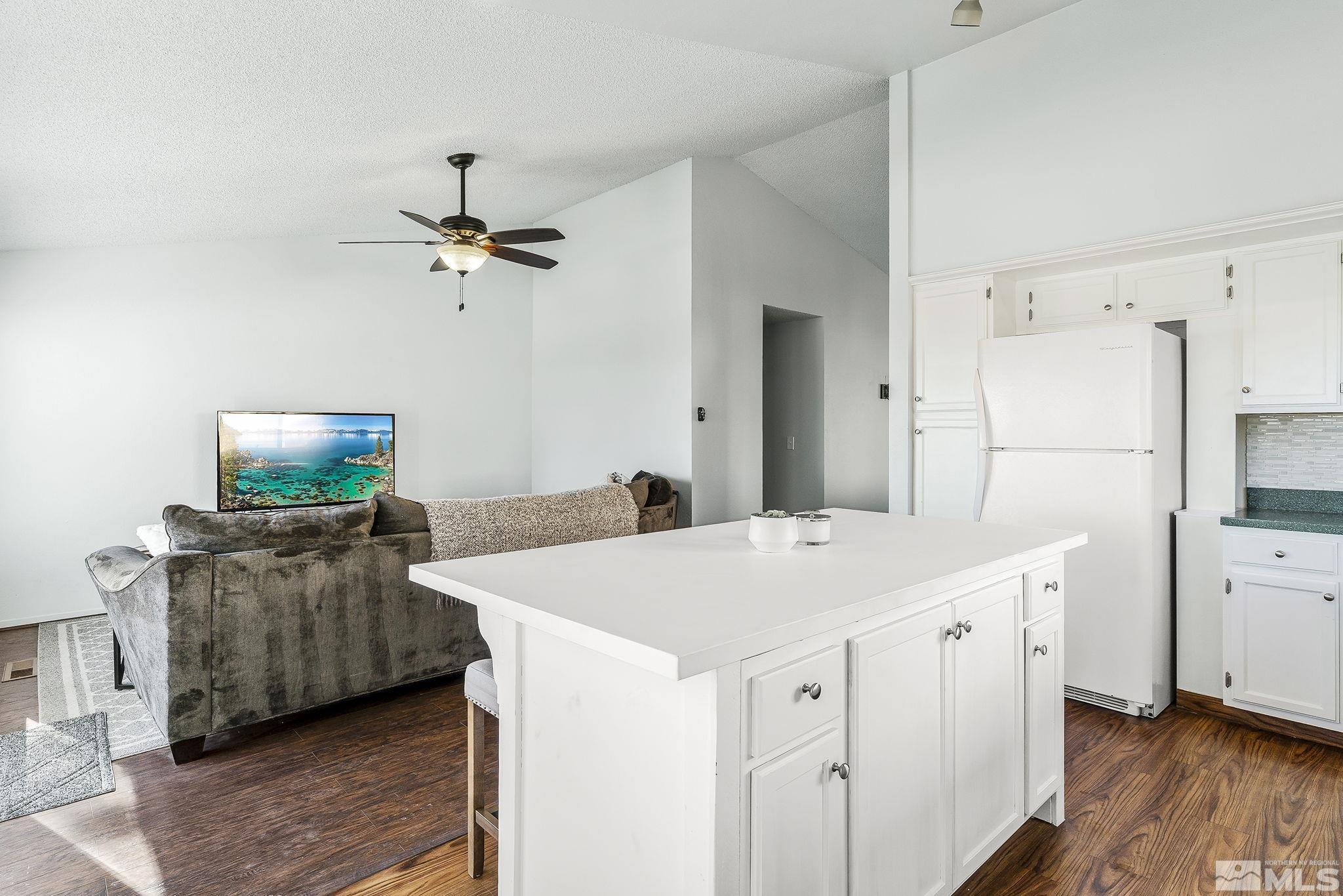 3808 Bexley Square Reno, NV 89503 - Photo 6 of 19 Photo 6