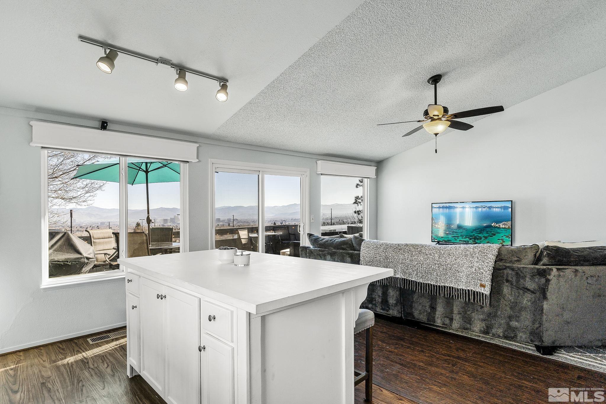 3808 Bexley Square Reno, NV 89503 - Photo 8 of 19 Photo 8