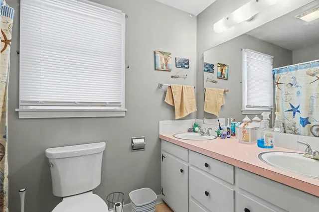 $245,000 | 9235 Bunkerhill, Richland, MI 49083