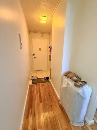 $3,200 | 33 Pond Avenue, Unit 320, Brookline, MA 02445