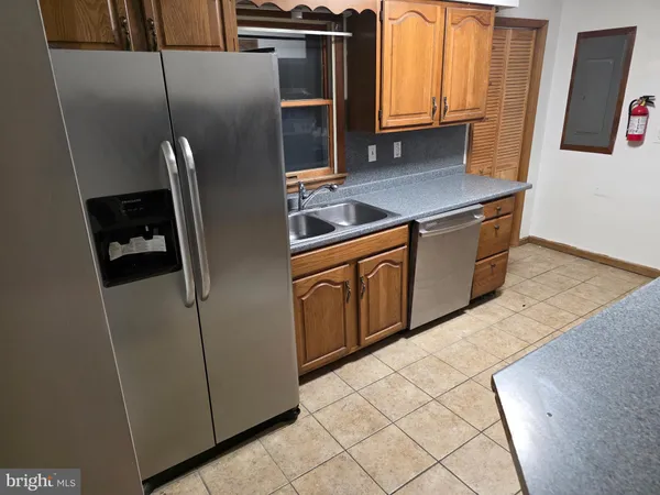 $275,000 | 145 Lincoln Drive, Pennsville, NJ 08070