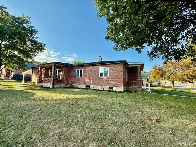 $330,000 | 405 West 9th Street, Hermann, MO 65041