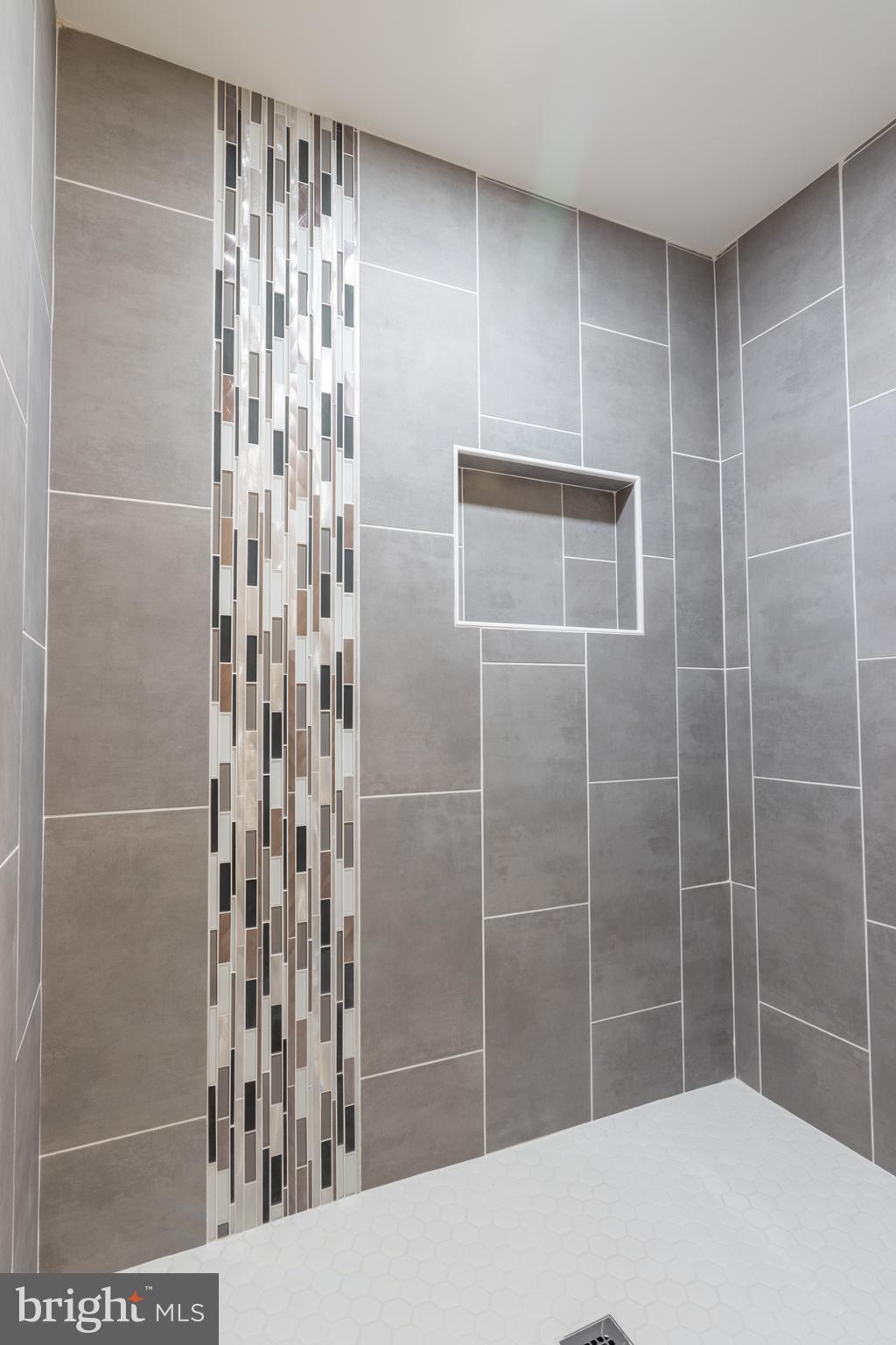 791 Danza Road Severn, MD 21144 - Photo 38 of 67 Custom Tile