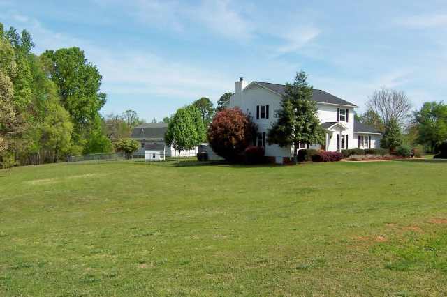 106 Data Bush Drive Inman, SC 29349 - Photo 1 of 8