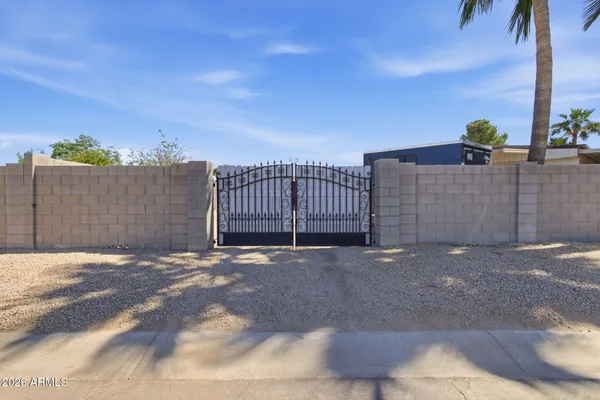 $290,000 | 3572 West Ross Avenue, Glendale, AZ 85308