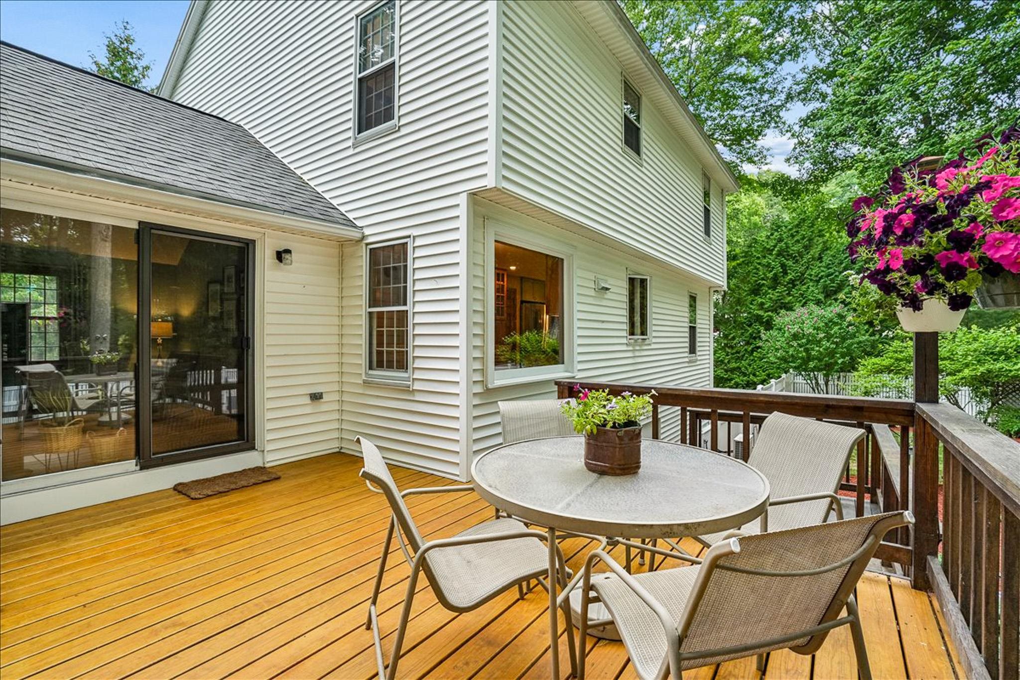 4 Lawson Farm Road Londonderry, NH 03053 - Photo 47 of 59 Gallery Image 47