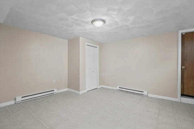 $2,500 | 61 Kathy Drive, Unit 61, Haverhill, MA 01832