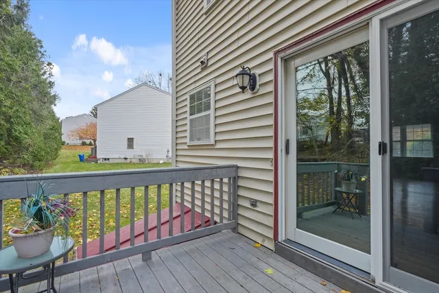 $2,500 | 61 Kathy Drive, Unit 61, Haverhill, MA 01832