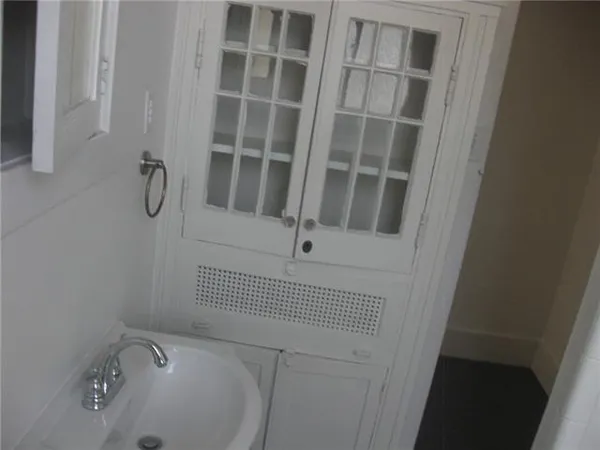 $1,150 | 1319 Amelia Street, Unit B, New Orleans, LA 70115