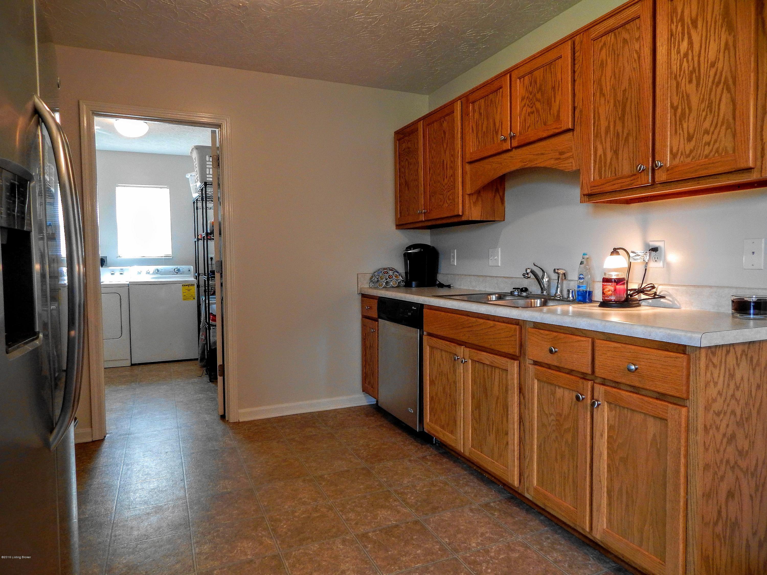 305 Vineyard Road Elizabethtown, KY 42701 - Photo 8 of 83 DSCN3623