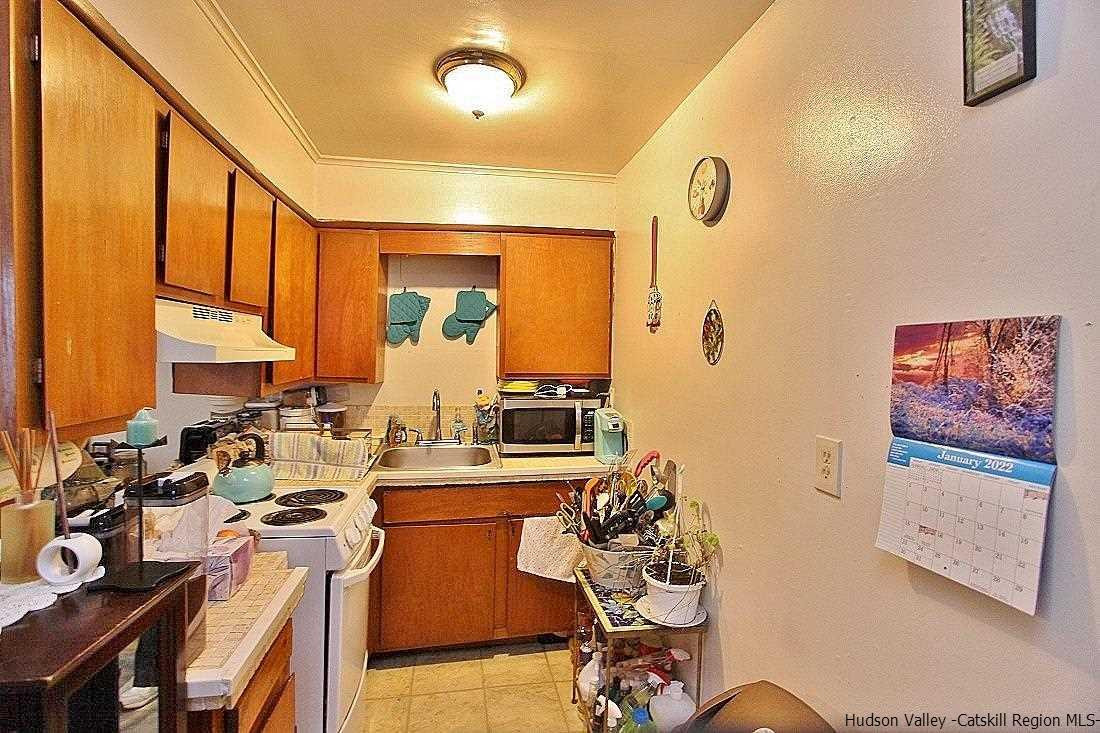 779 Neighborhood Road Lake Katrine, NY 12449 - Photo 14 of 26 a very nice looking room with a large window