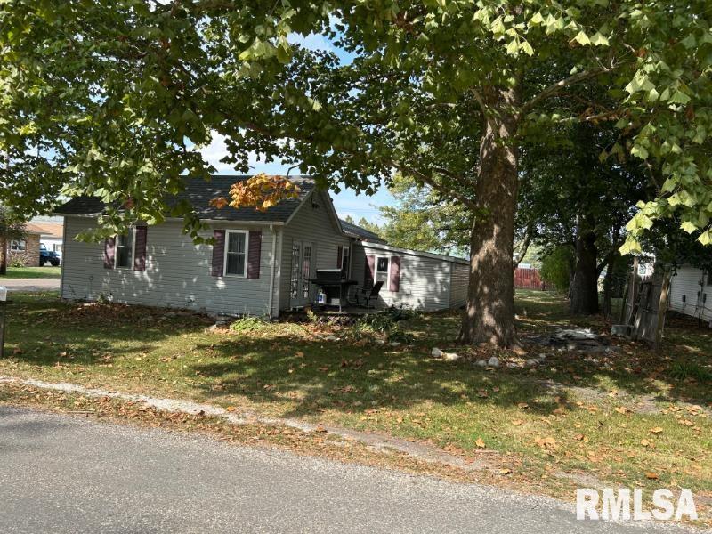 113 South Williams Street Colchester, IL 62326 - Photo 5 of 16