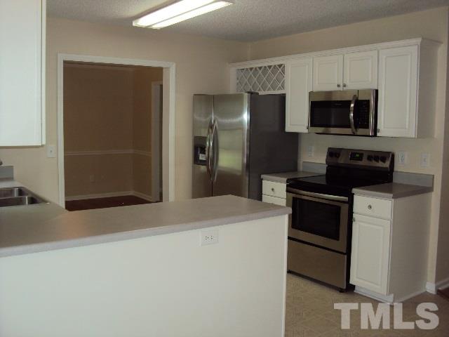 3313 Daingerfield Drive Raleigh, NC 27616 - Photo 14 of 29