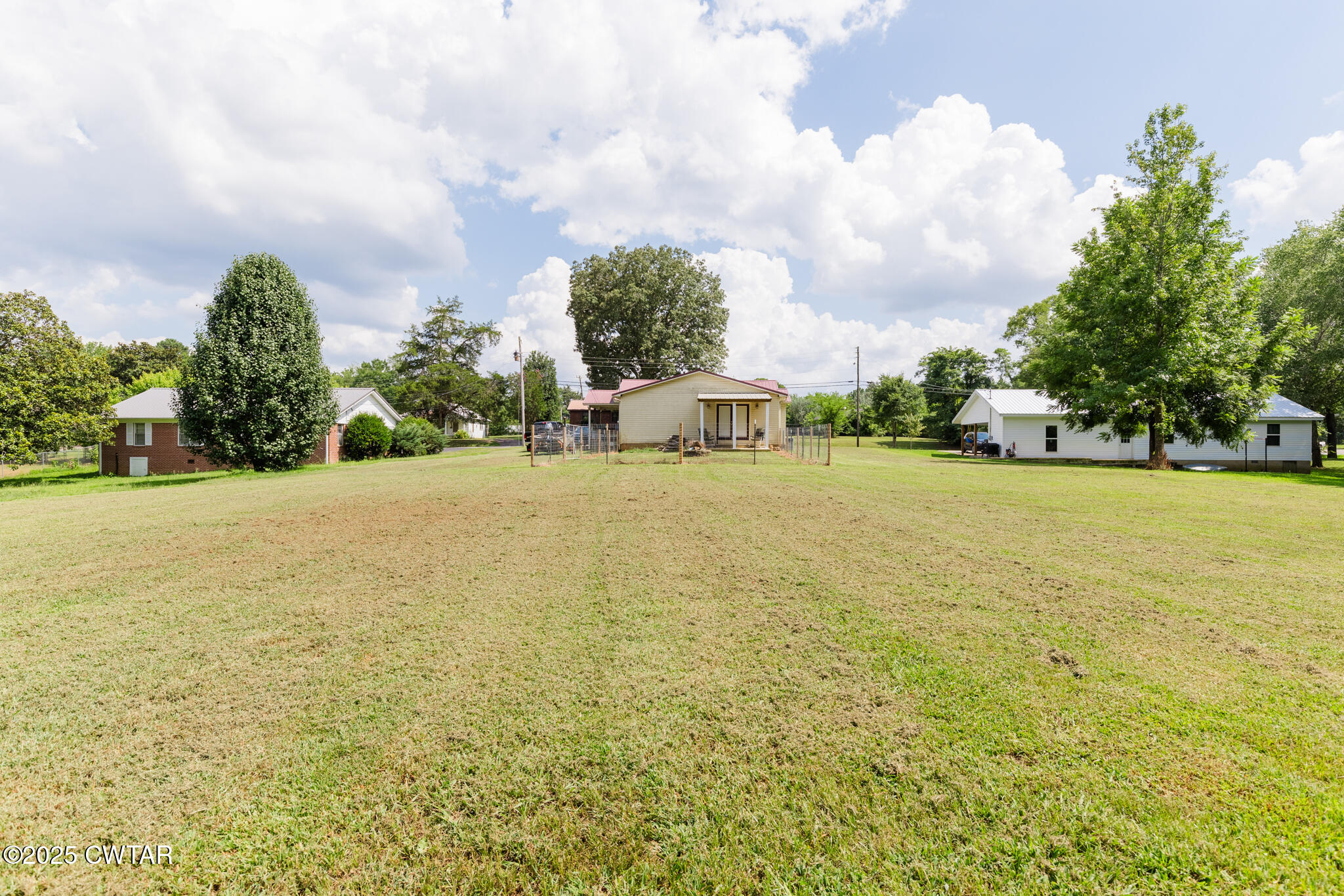 47 Peace Chapel Road Scotts Hill, TN 38374 - Photo 26 of 28 a view of a swimming pool and an outdoor space