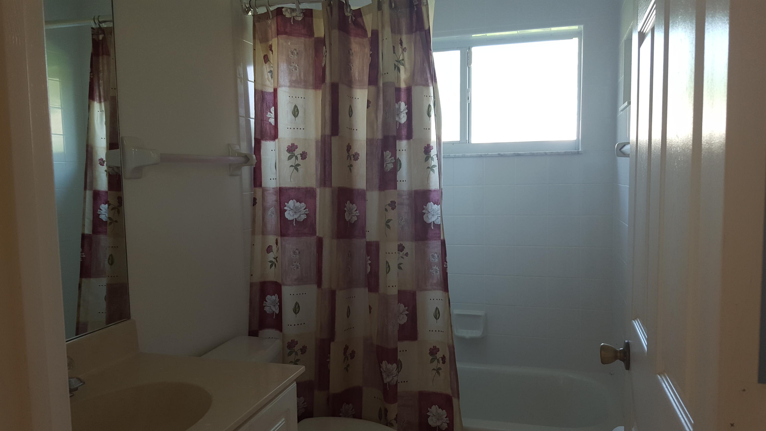 1772 Barnstable Road Wellington, FL 33414 - Photo 19 of 39 GUEST BATH