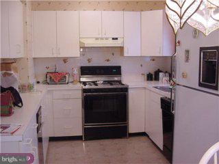 9963 Sandy Road Philadelphia, PA 19115 - Photo 3 of 5 Gallery Image 3