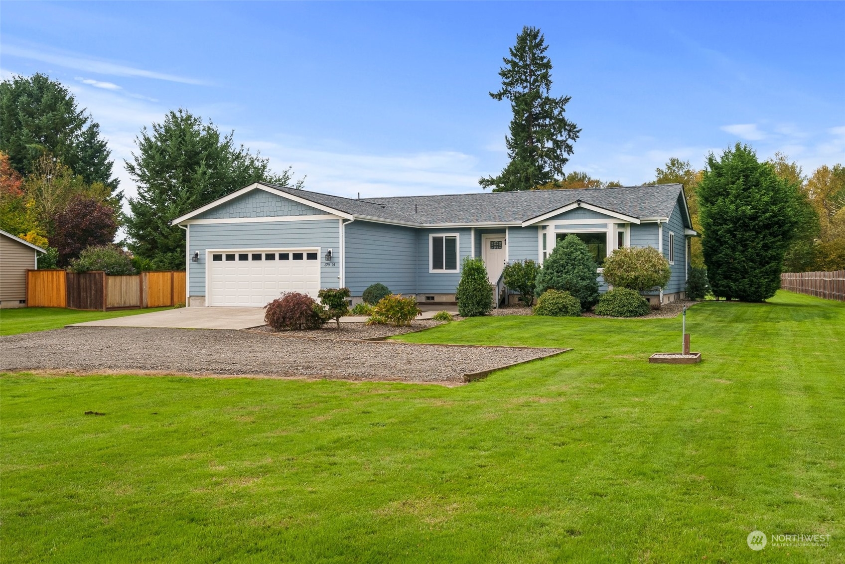 379-14 Collins Road Toledo, WA 98591 - Photo 26 of 30 a front view of a house with a yard