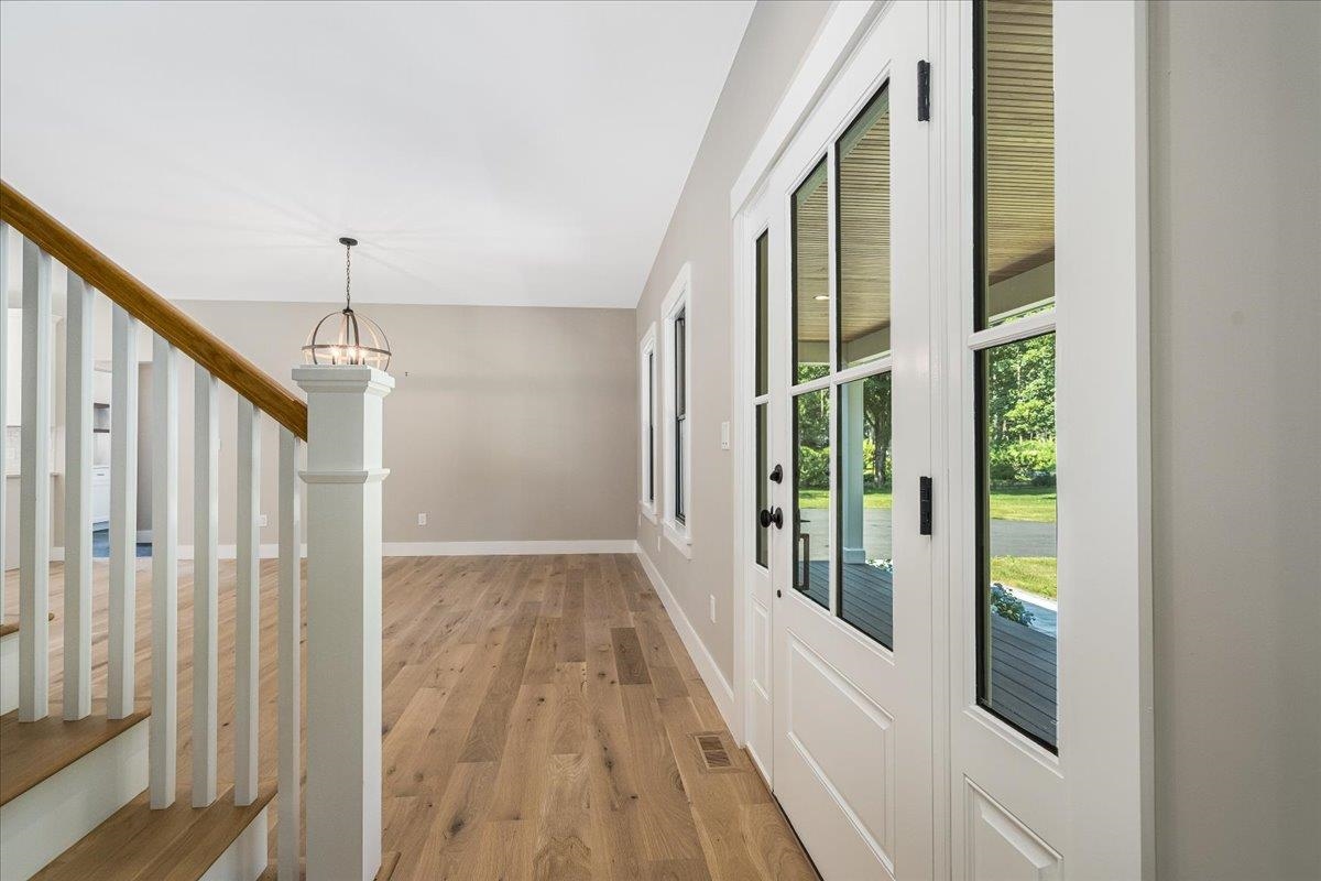 195 Amesbury Road Kensington, NH 03833 - Photo 14 of 51