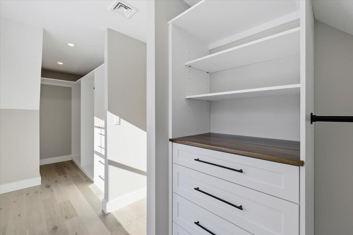 195 Amesbury Road Kensington, NH 03833 - Photo 19 of 51