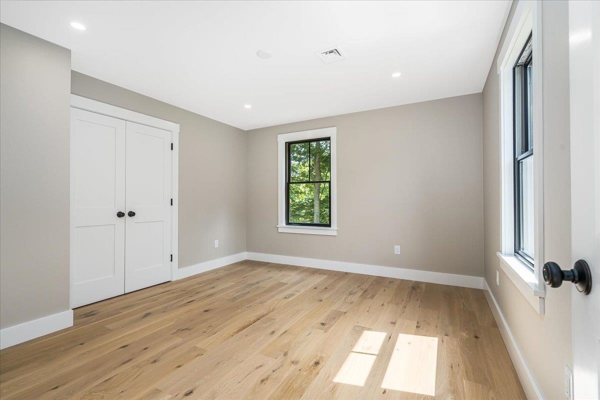 195 Amesbury Road Kensington, NH 03833 - Photo 26 of 51