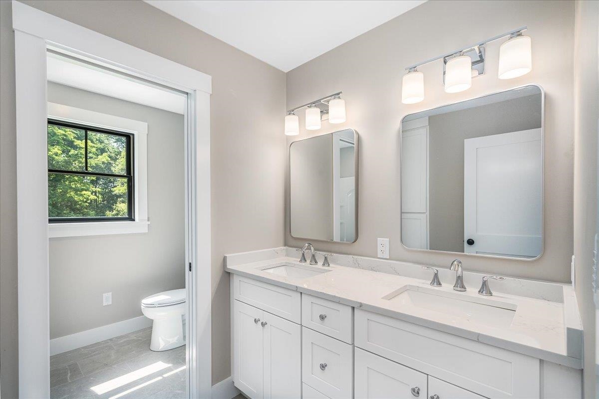 195 Amesbury Road Kensington, NH 03833 - Photo 30 of 51