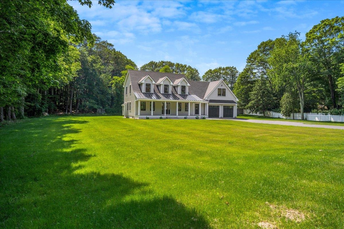 195 Amesbury Road Kensington, NH 03833 - Photo 49 of 51