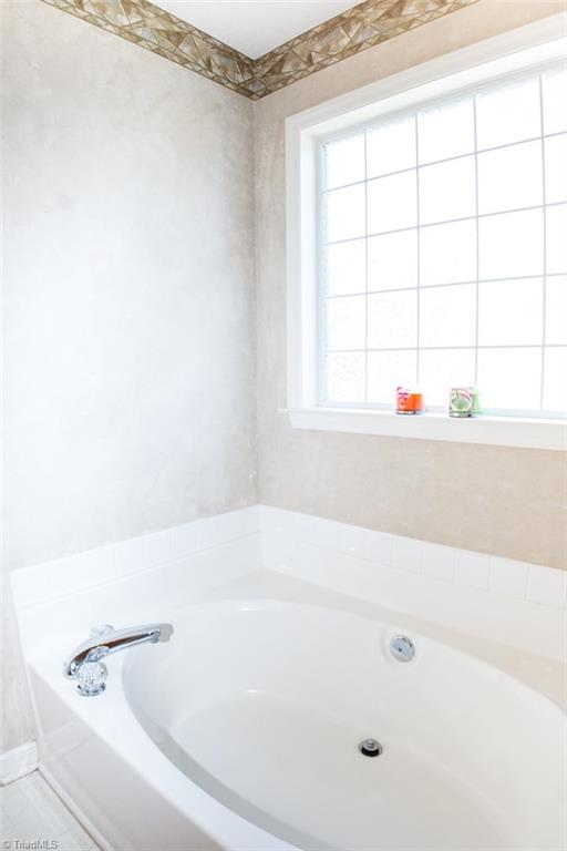 5283 Springhouse Farm Road Winston-Salem, NC 27107 - Photo 14 of 23 Gallery Image 14
