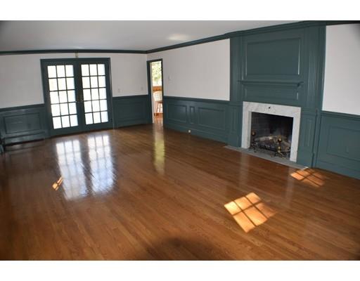 36 Highland Road Swansea, MA 02777 - Photo 11 of 30 Gallery Image 11