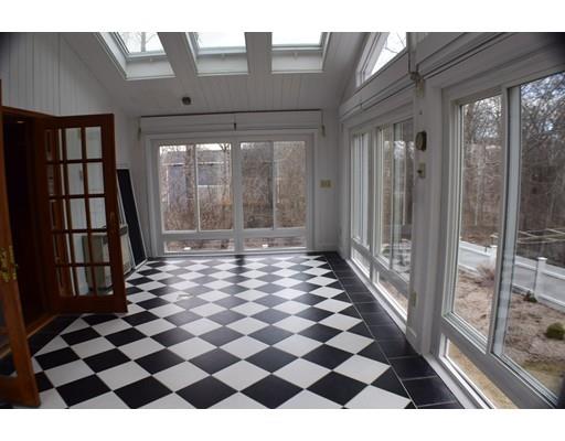 36 Highland Road Swansea, MA 02777 - Photo 15 of 30 Gallery Image 15