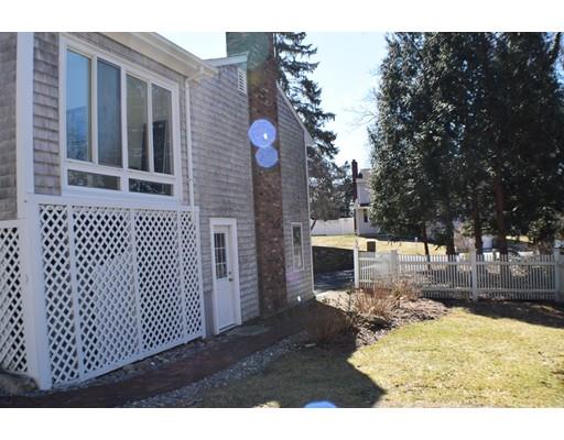 36 Highland Road Swansea, MA 02777 - Photo 2 of 30 Gallery Image 2