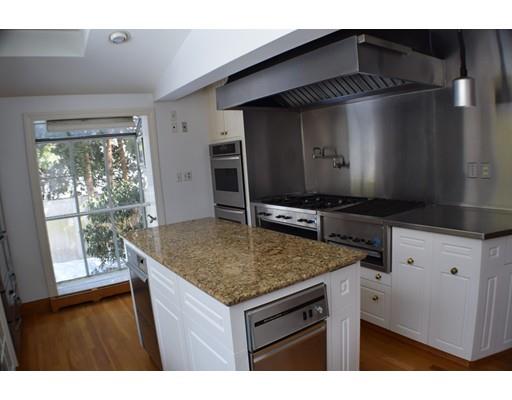 36 Highland Road Swansea, MA 02777 - Photo 8 of 30 Gallery Image 8