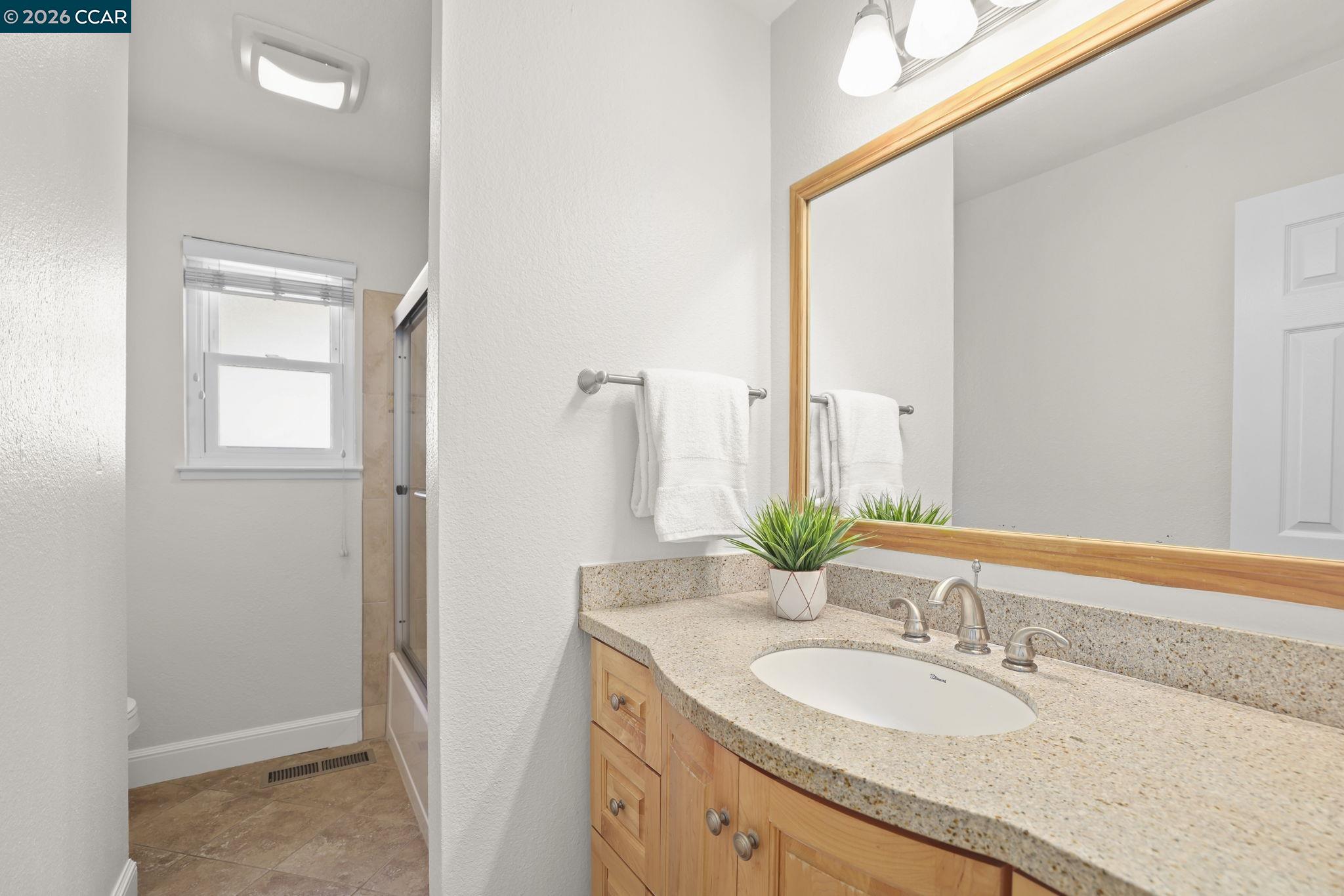 1431 Ridgewood Drive Martinez, CA 94553 - Photo 25 of 32