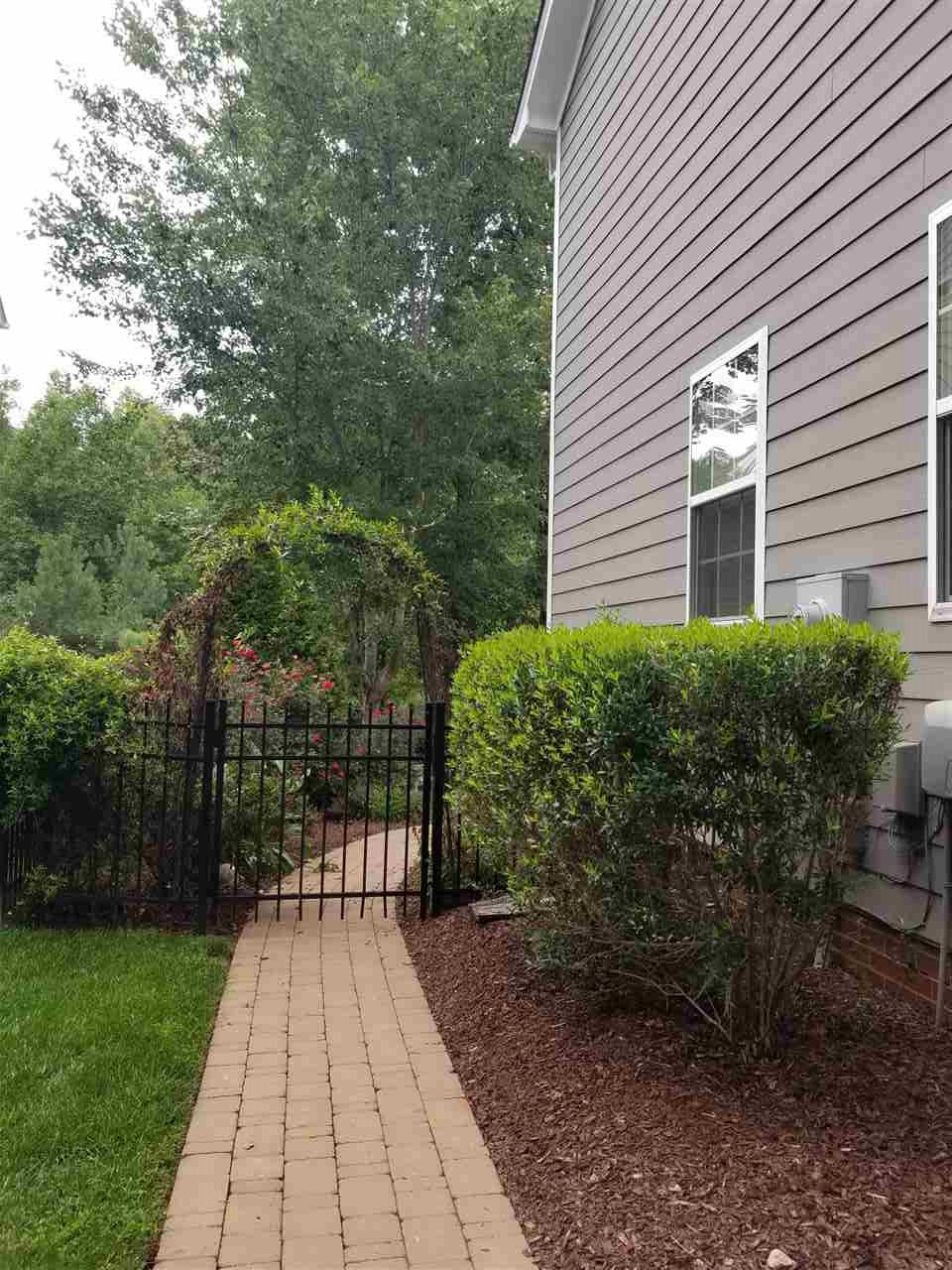 305 Brandywine Drive Raleigh, NC 27607 - Photo 10 of 12 Photo 10