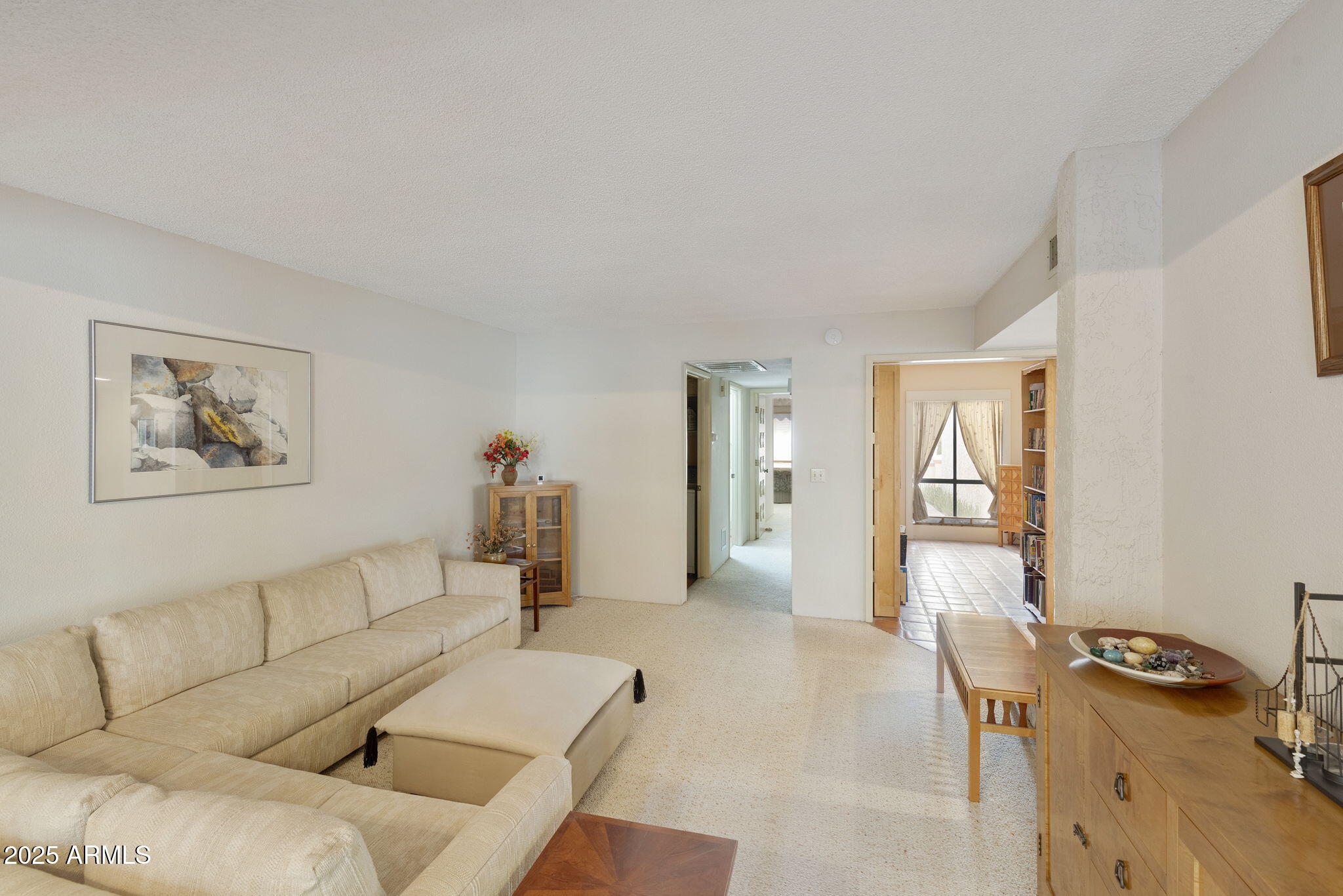 9406 South 47th Place Phoenix, AZ 85044 - Photo 7 of 31 Family Room