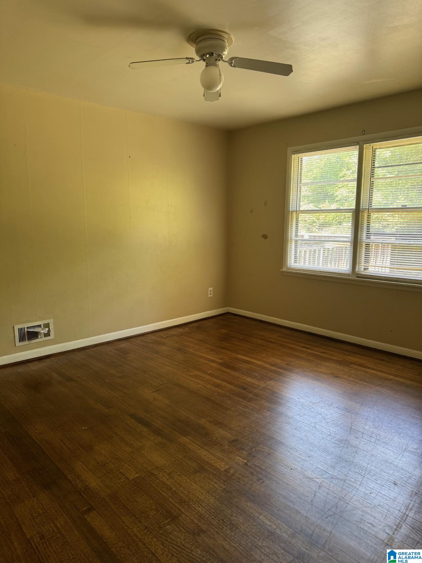2525 7th Street Northeast Birmingham, AL 35215 - Photo 8 of 13