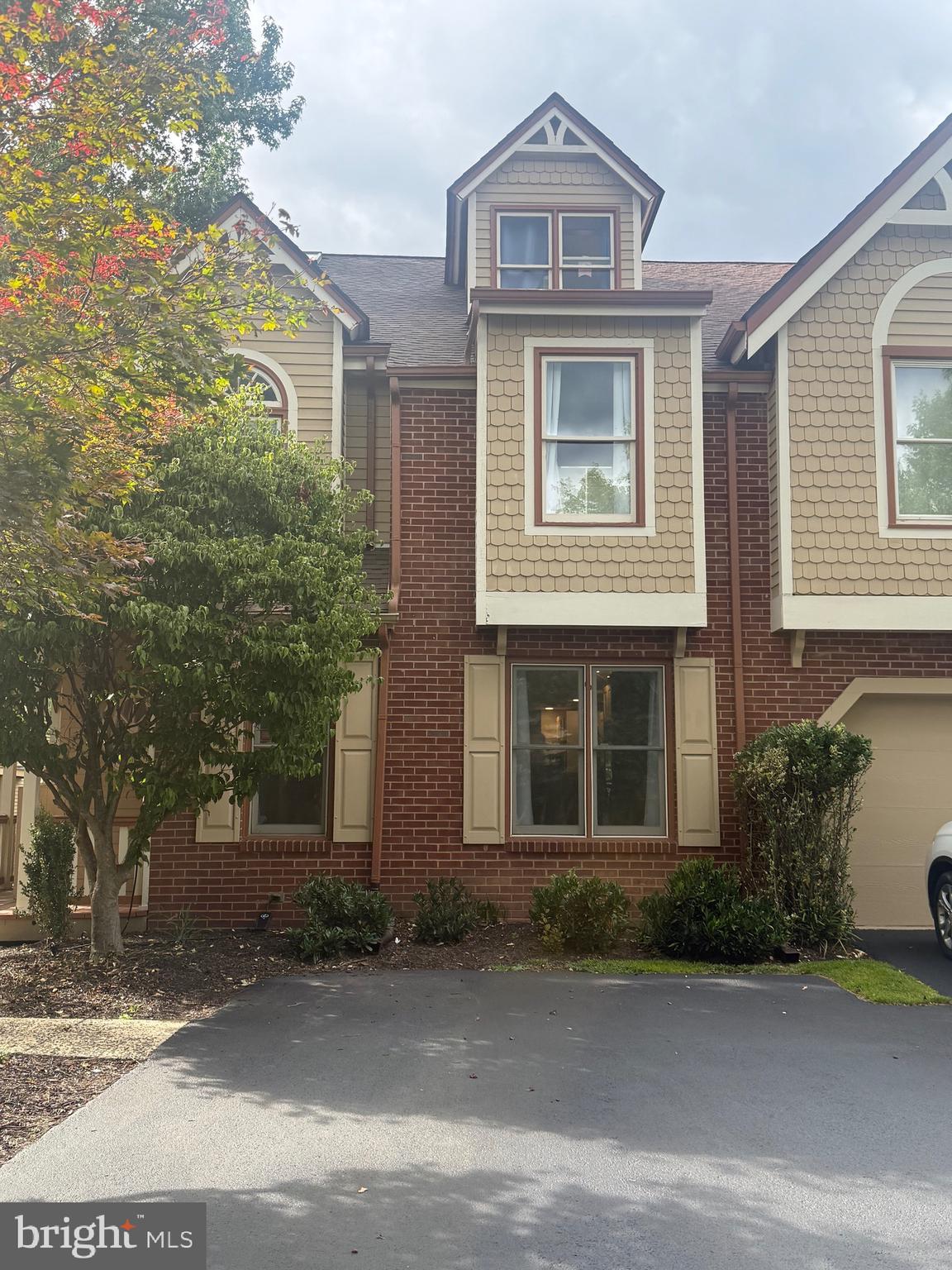 27 Main Street Chesterbrook, PA 19087 - Photo 1 of 36