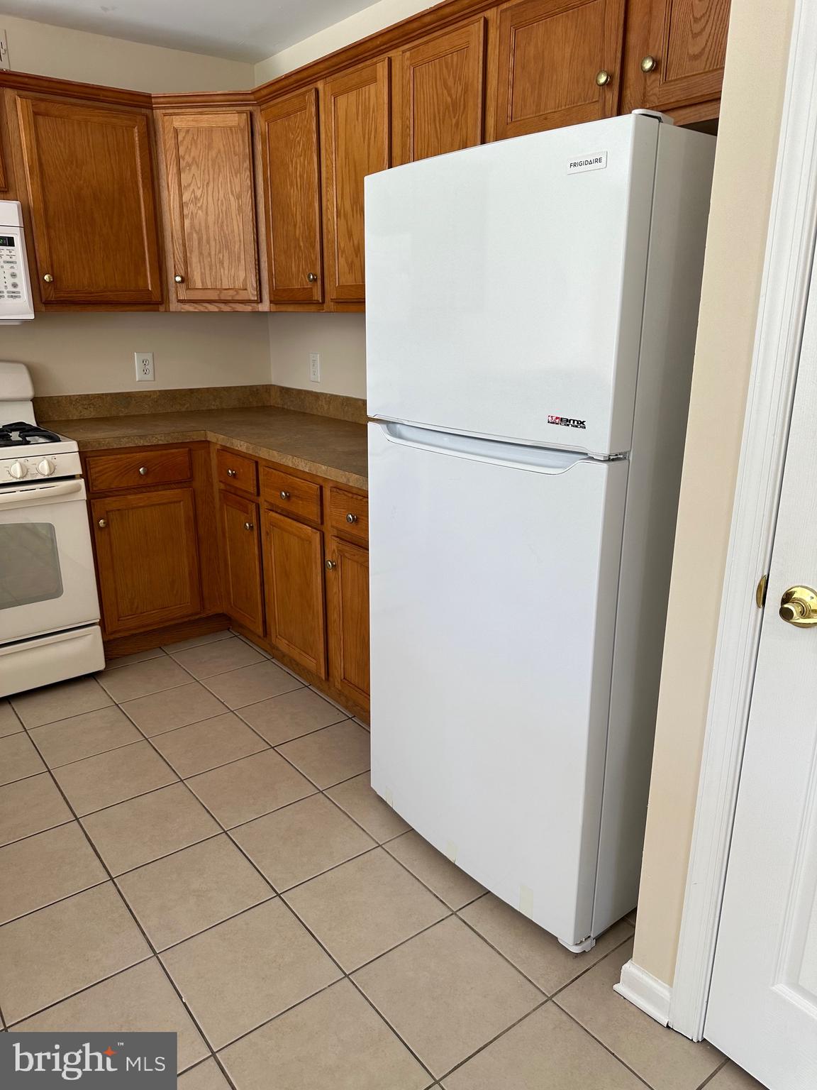 310 West High Street, Unit A Glassboro, NJ 08028 - Photo 14 of 49