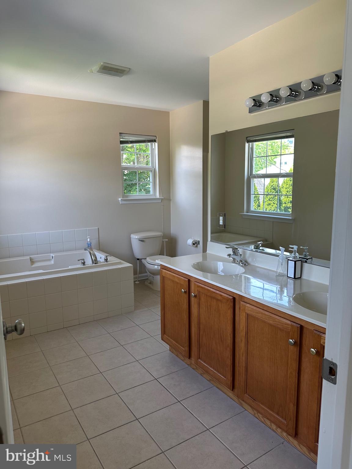 310 West High Street, Unit A Glassboro, NJ 08028 - Photo 28 of 49