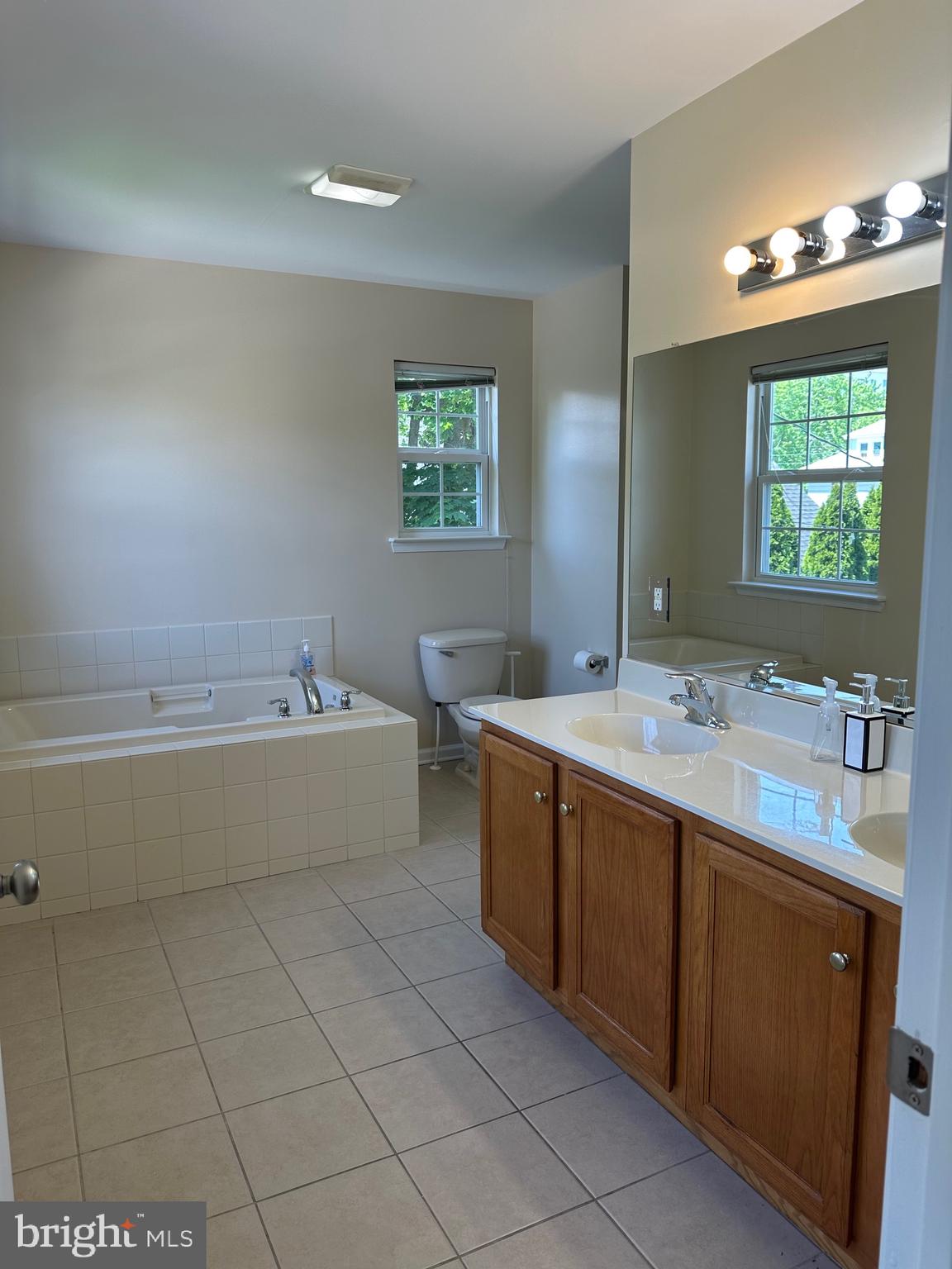 310 West High Street, Unit A Glassboro, NJ 08028 - Photo 29 of 49