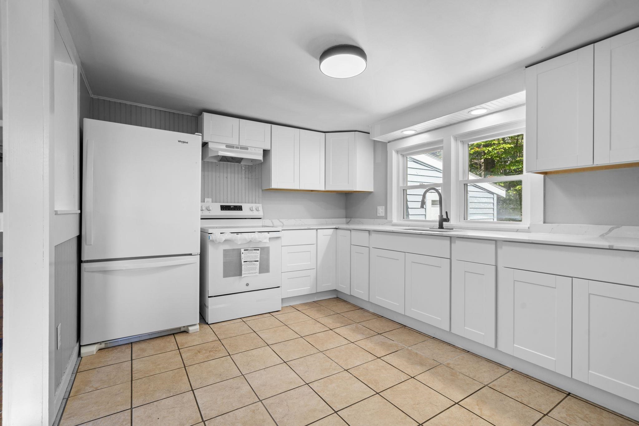 63 Rule Street Keene, NH 03431 - Photo 12 of 31