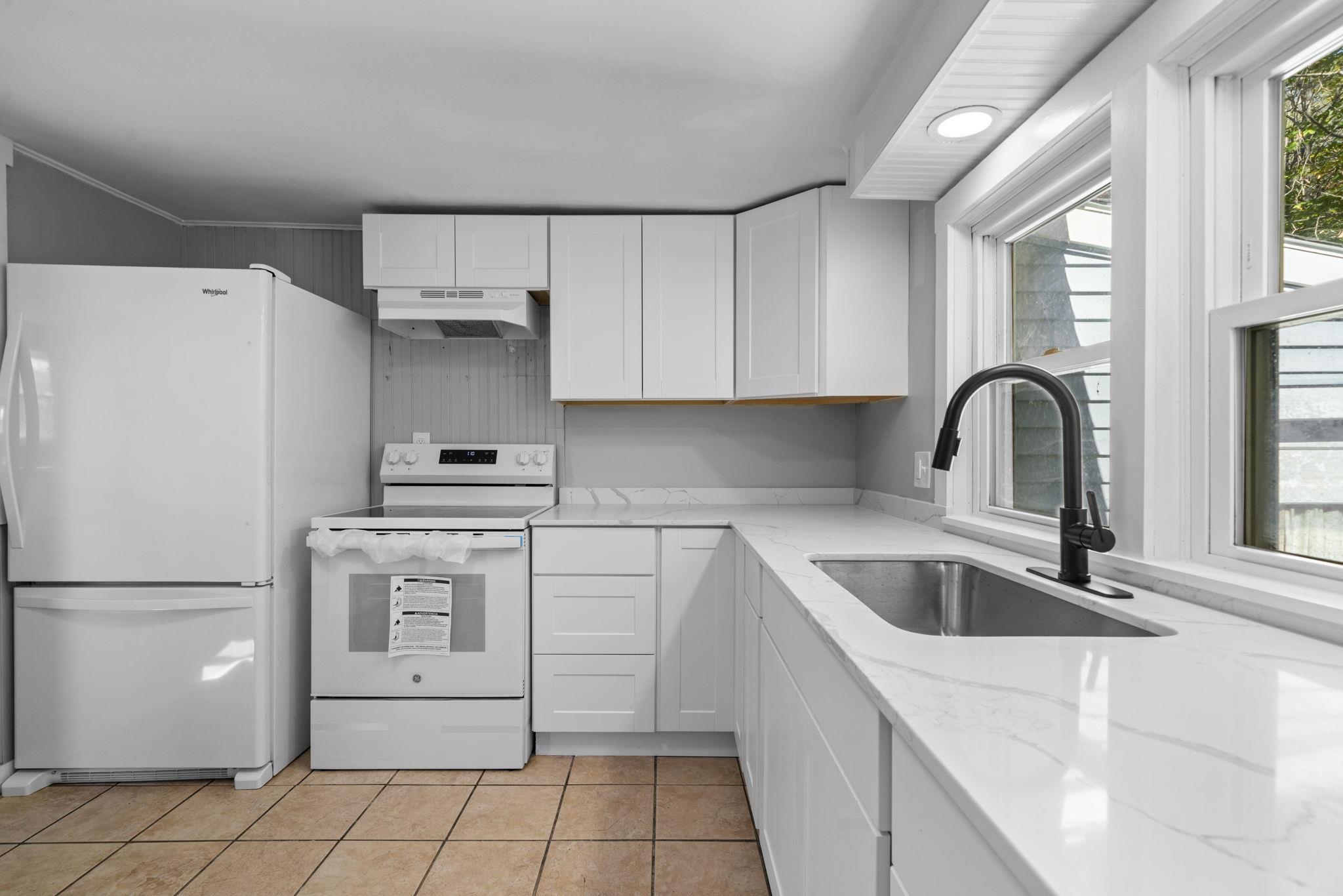 63 Rule Street Keene, NH 03431 - Photo 14 of 31