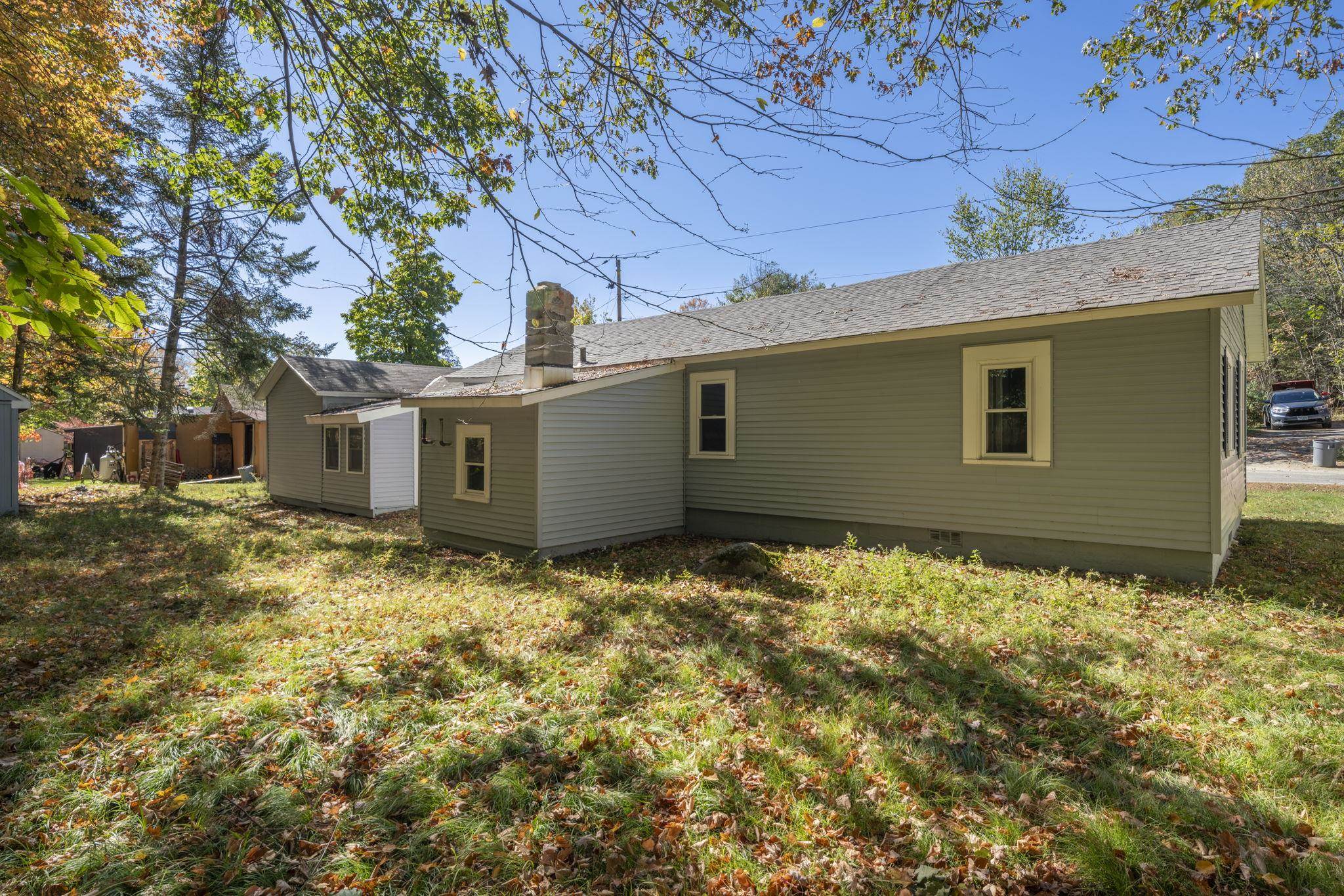 63 Rule Street Keene, NH 03431 - Photo 5 of 31