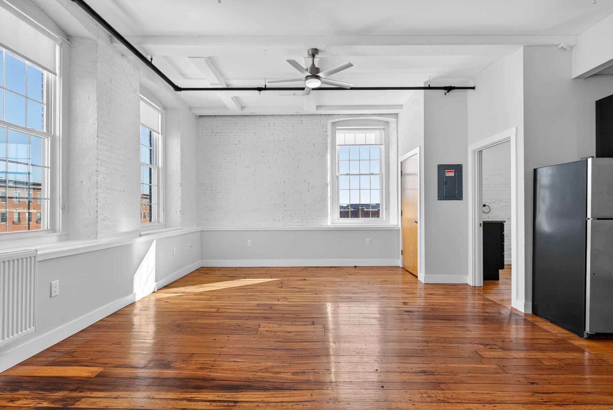 2 Main Street, Unit 17416 Biddeford, ME 04005 - Photo 10 of 42 Water View Corner Unit 17-416